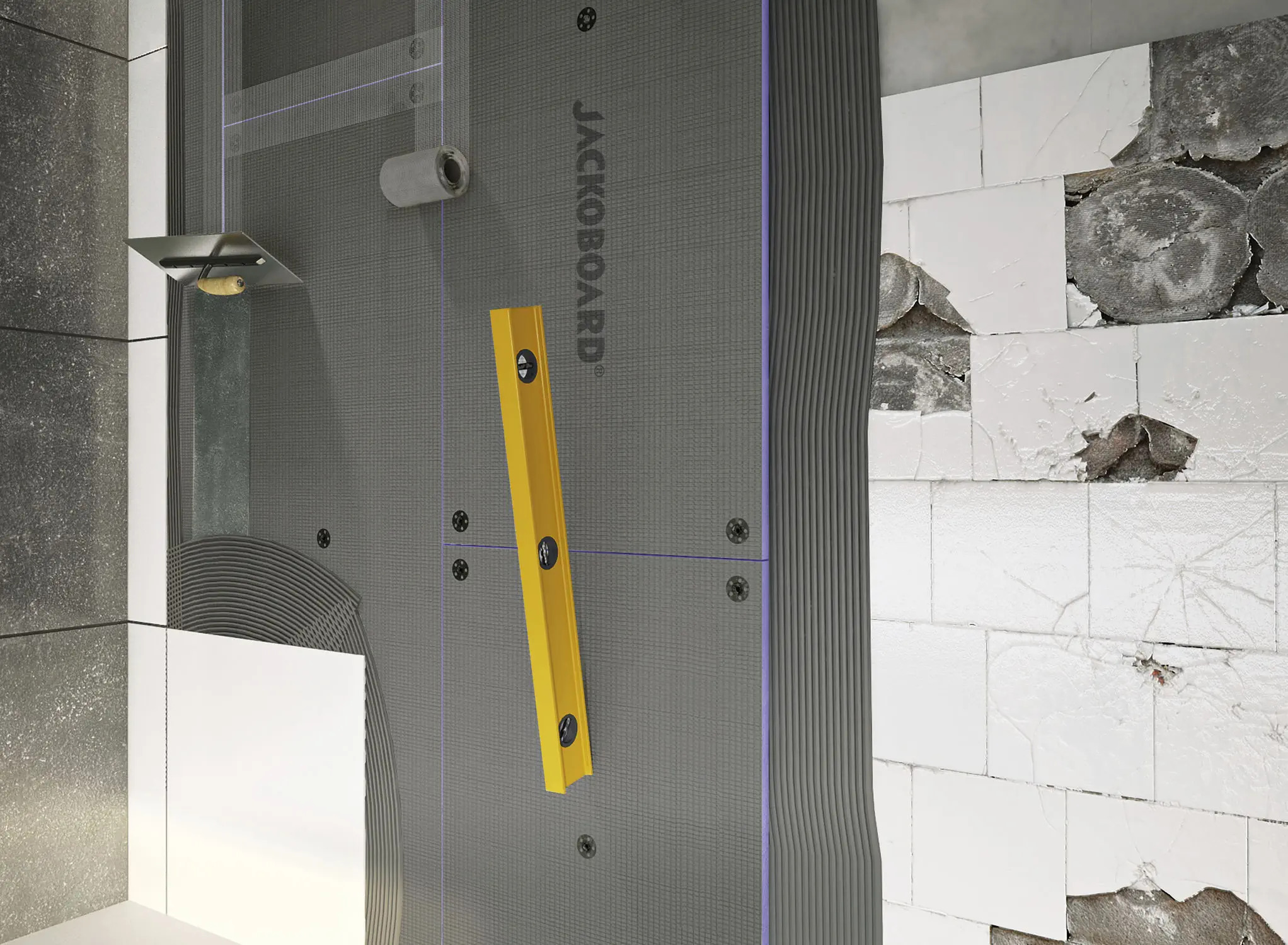 Installation de panneaux de construction JACKOBOARD gris sur un mur de salle de bains, avec vis de fixation, niveau à bulle et préparation à la pose du carrelage.