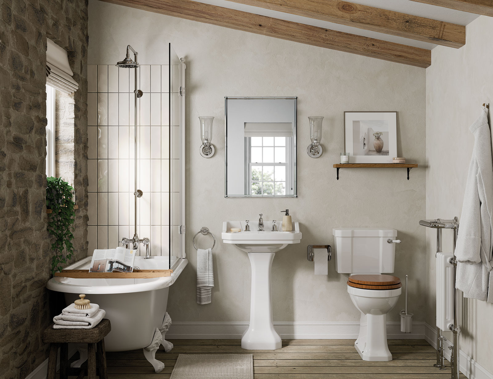 Salle de bains vintage avec baignoire sur pieds et douche, lavabo sur colonne blanc, WC à poser avec abattant en bois et murs en pierre naturelle.